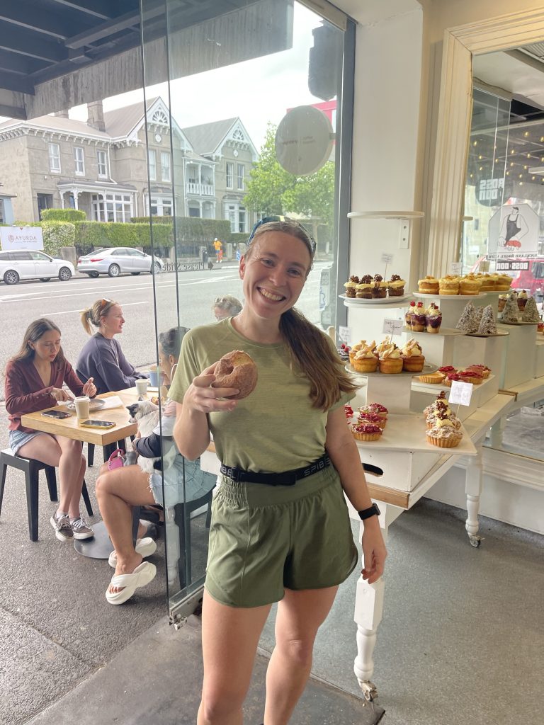 Said picture. 11/10 cinnamon brioche donut. Also loving my colour coordination :P